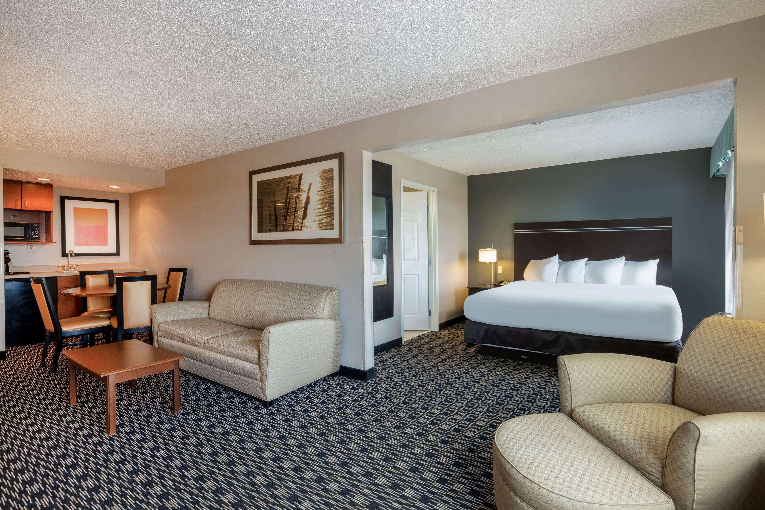 Wingate By Wyndham Gillette Hotel Exterior foto
